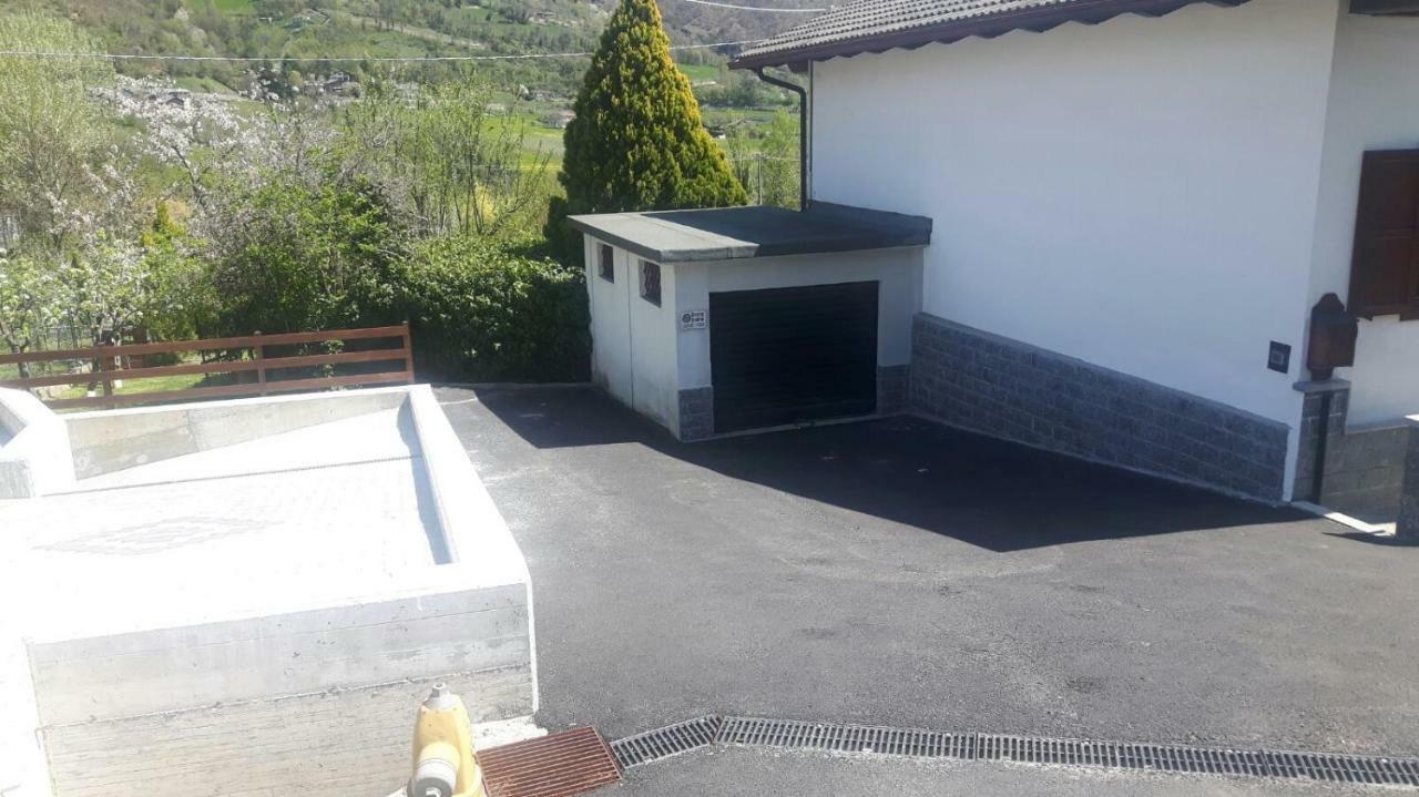 Casa Vacanze Germano アオスタ エクステリア 写真